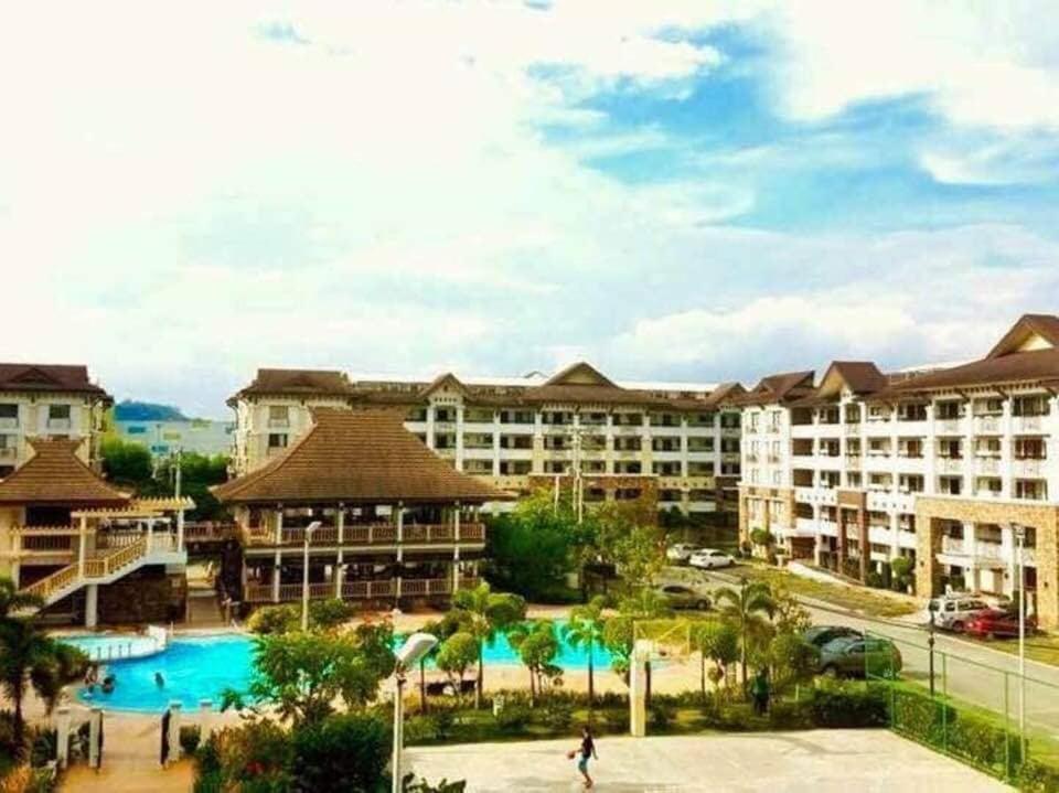 One Oasis A2, Shortwalk Sm Mall Free Pool Kitchen Davao Bagian luar foto